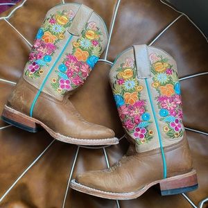 Macie Bean size 13 girls cowgirl boots 🤠 🌸
